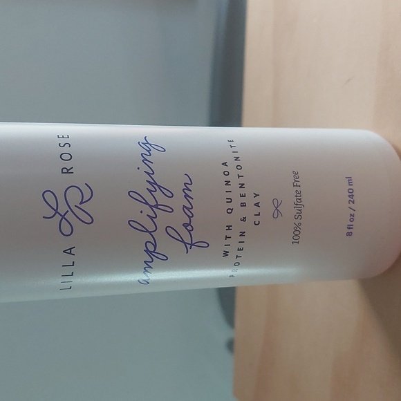 Lilla Rose Amplifying Foam - Picture 2 of 3